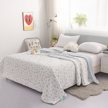 91家纺网 家纺一手货源 找家纺 （总）伊婷人 2024新款锦氨印花凉感丝（小凉皮）