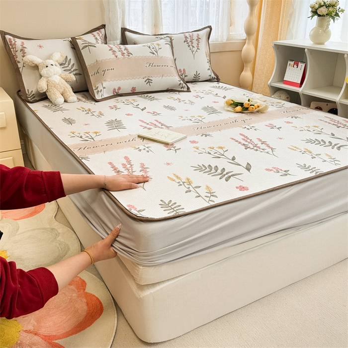 91家纺网 家纺一手货源 找家纺 懒猫家纺 2024新款600D数码印花冰藤凉席-床笠款 花枝招展-床笠款