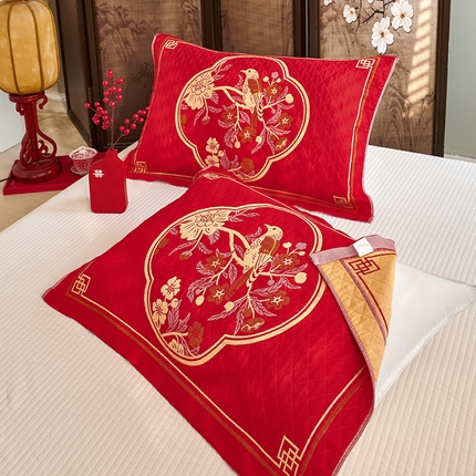 91家纺网 家纺一手货源 找家纺 美宜家 2025新款龙年全棉国潮大红多层纱布枕巾情侣婚庆枕巾52*78一对装 喜上加喜一对