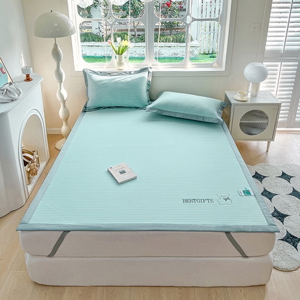 91家纺网 家纺一手货源 找家纺 宜派家纺 2024新款A类超柔亲肤席-礼物熊 礼物熊-兰