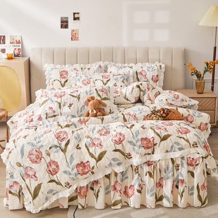 91家纺网 家纺一手货源 找家纺 （总）恋尚 2024新款小竺棉印花夹棉床笠式床裙四件套