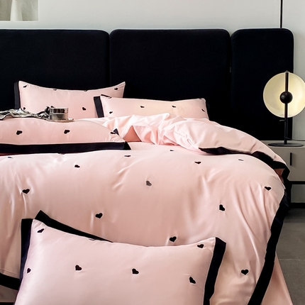 91家纺网 家纺一手货源 找家纺 （总）宇航家纺 2025新款水洗真丝天丝四件套刺绣爱心蝴蝶结系列