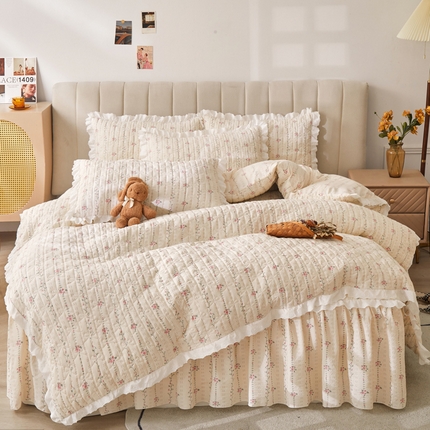 91家纺网 家纺一手货源 找家纺 （总）恋尚 2024新款小竺棉印花夹棉床笠式床裙四件套