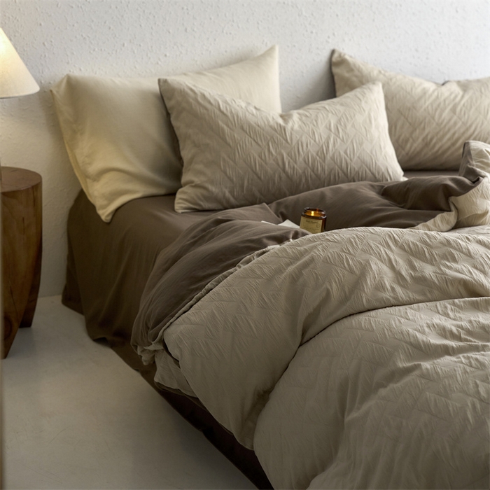 91家纺网 家纺一手货源 找家纺 梦享生活家居 2024新款提花四件套-侘寂风-布洛克米咖