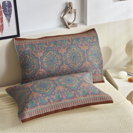 91家纺网 家纺一手货源 找家纺 朴尔毛巾被 2024年民族风彩棉系列四层纱布枕巾 花团锦簇-咖52*78cm/一对