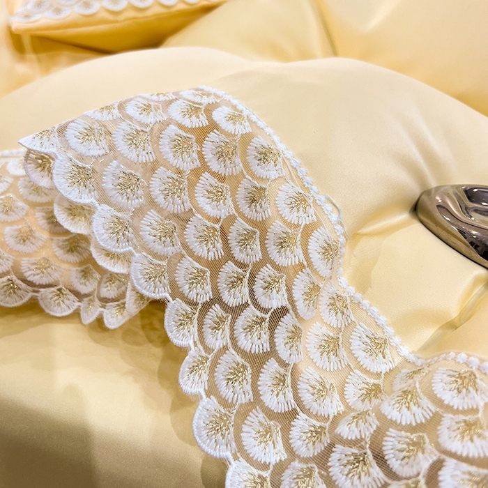 91家纺网 家纺一手货源 找家纺 艾米家居 2025水洗真丝鱼鳞边艾琳系列 艾琳黄