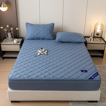 91家纺网 家纺一手货源 找家纺 芬晴家纺   2024新款酒店款夹棉床笠 秋实-雾蓝