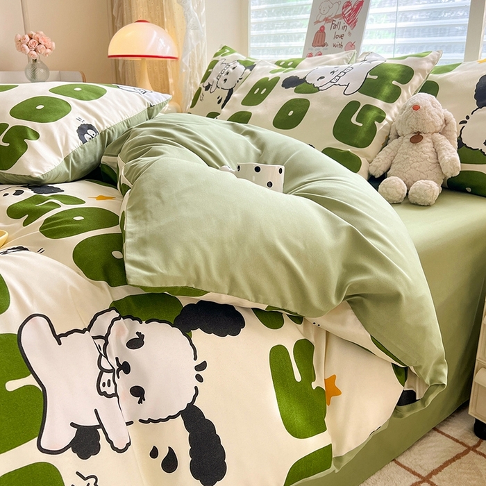 91家纺网 家纺一手货源 找家纺 妖妖家纺 2024新款超柔软糯水洗云朵棉印花四季款四件套 字母狗