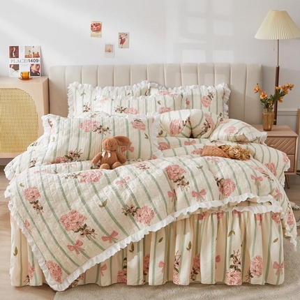 91家纺网 家纺一手货源 找家纺 （总）恋尚 2024新款小竺棉印花夹棉床笠式床裙四件套
