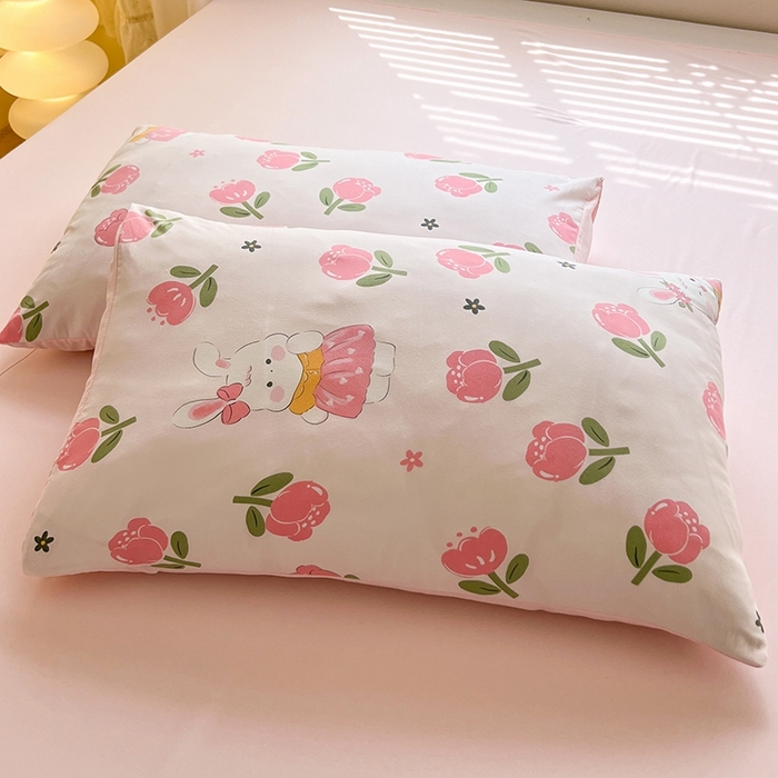 91家纺网 家纺一手货源 找家纺 妖妖家纺 2024新款超柔软糯水洗云朵棉印花四季款四件套 香香兔