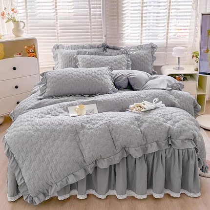 91家纺网 家纺一手货源 找家纺 （总）恋尚 2024新款纯色小竺棉夹棉床笠式床裙四件套-布丁