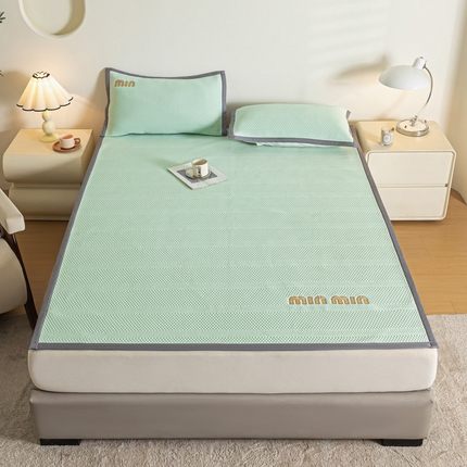 91家纺网 家纺一手货源 找家纺 莱登卡奴 24新款A类抗菌刺绣款冰豆豆凉席床席款 豆豆床席-浅绿