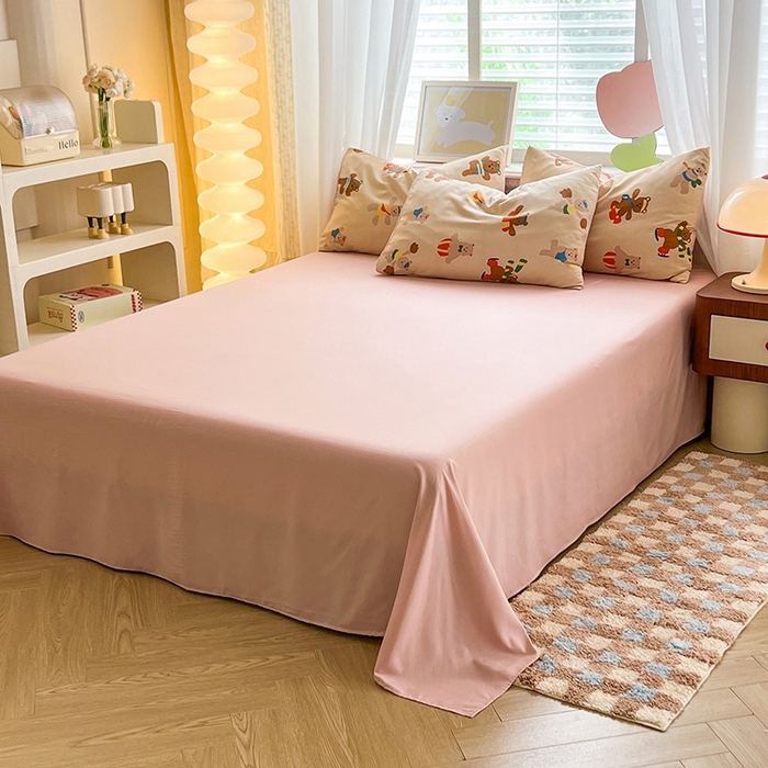 91家纺网 家纺一手货源 找家纺 妖妖家纺 2024新款超柔软糯水洗云朵棉印花四季款四件套 滑板小熊