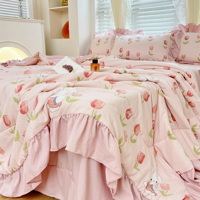 91家纺网 家纺一手货源 找家纺 仟网汇 2024新款韩版糯糯棉花边夏被四件套田园法式 郁金香兔