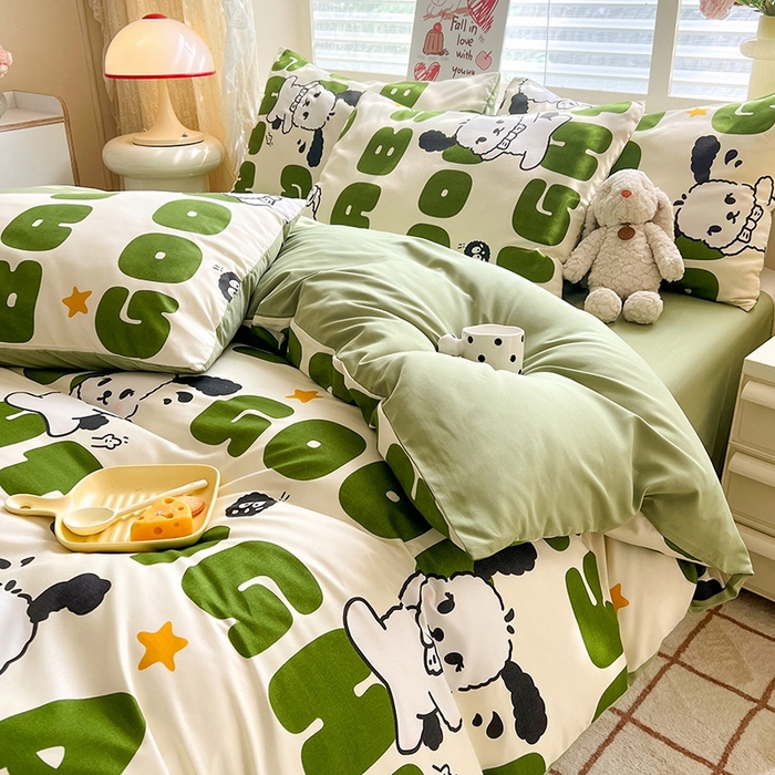 91家纺网 家纺一手货源 找家纺 妖妖家纺 2024新款超柔软糯水洗云朵棉印花四季款四件套 字母狗