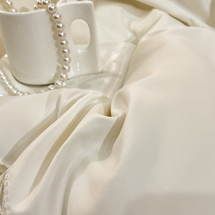 91家纺网 家纺一手货源 找家纺 艾米家居 2025水洗真丝鱼鳞边艾琳系列 艾琳白