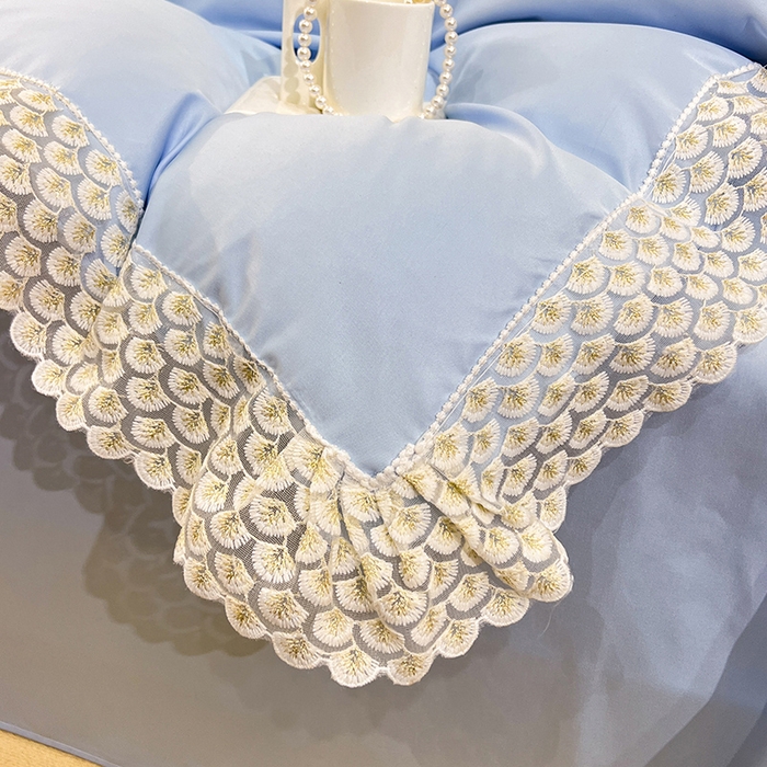 91家纺网 家纺一手货源 找家纺 艾米家居 2025水洗真丝鱼鳞边艾琳系列 艾琳天蓝