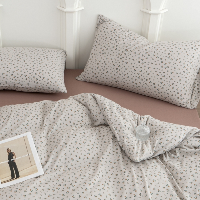 91家纺网 家纺一手货源 找家纺 恋尚羽家纺 2025新款A类母婴级印花全棉针织棉四件套 小碎花-粉