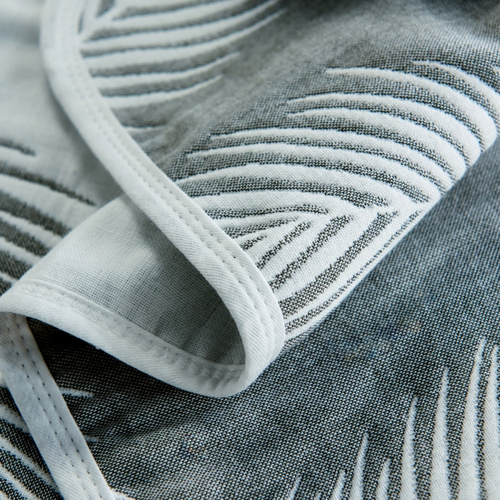 91家纺网 家纺一手货源 找家纺 朴尔2024新款六层纱布全棉循环小花型枕巾50*80cm一对 羽魅深灰枕巾