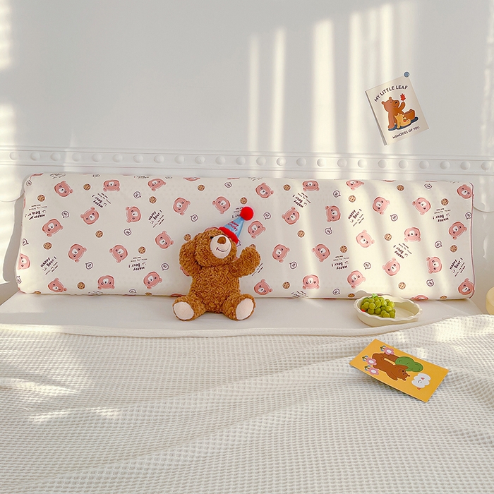 91家纺网 家纺一手货源 找家纺 良佐生活 2024新款全棉贡缎双人乳胶枕枕套 饼干熊粉