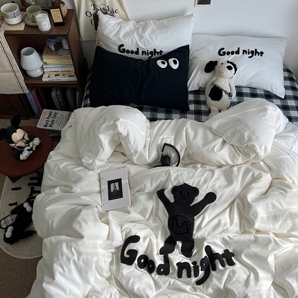 原素2024潮牌同款小熊大版毛巾绣四件套 Good night熊白格