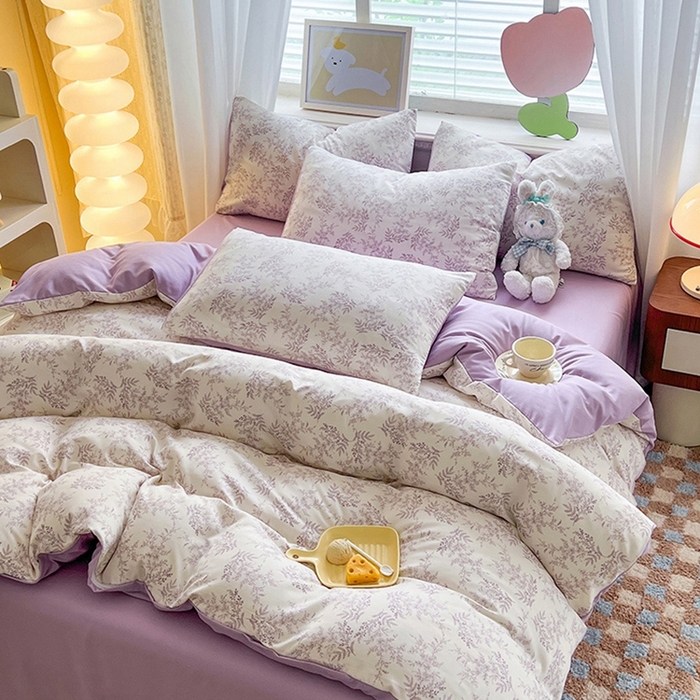 91家纺网 家纺一手货源 找家纺 妖妖家纺 2024新款超柔软糯水洗云朵棉印花四季款四件套 紫烨