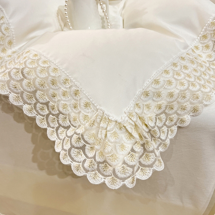 91家纺网 家纺一手货源 找家纺 艾米家居 2025水洗真丝鱼鳞边艾琳系列 艾琳白