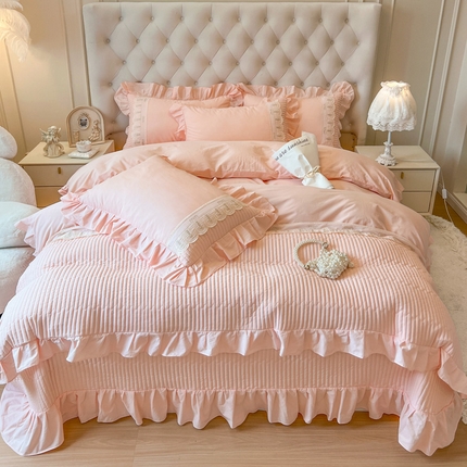 91家纺网 家纺一手货源 找家纺 乐朵家居  法派甜心 全棉水洗棉夹棉床盖四件套VS床单款四件套 玉