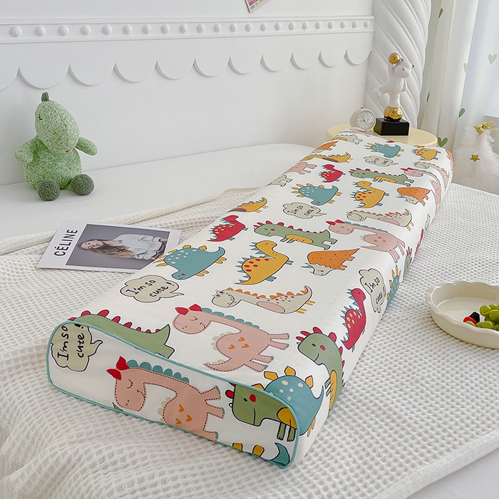 91家纺网 家纺一手货源 找家纺 良佐生活 2024新款全棉贡缎双人乳胶枕枕套 漫步恐龙