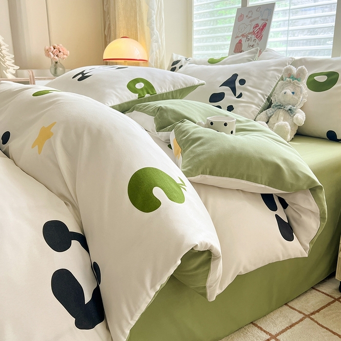 91家纺网 家纺一手货源 找家纺 妖妖家纺 2024新款超柔软糯水洗云朵棉印花四季款四件套 熊猫乐园