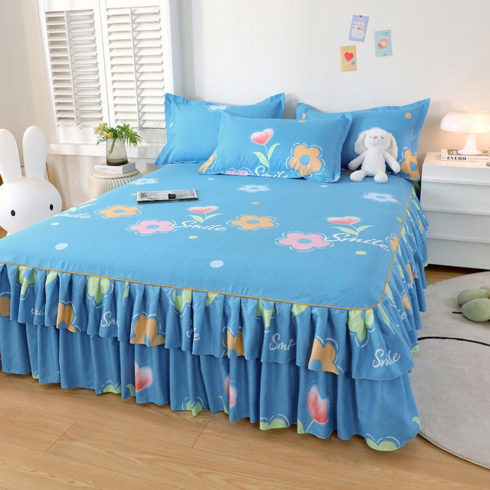 91家纺网 家纺一手货源 找家纺 艾橙 2024新款140克植物羊绒双边单床裙 春晓西岸（蓝）