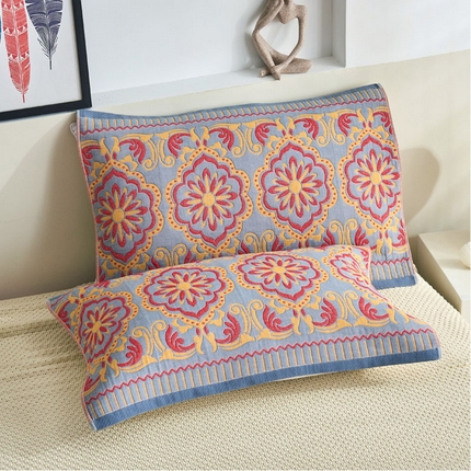 91家纺网 家纺一手货源 找家纺 朴尔毛巾被 2024年民族风彩棉系列四层纱布枕巾 花团锦簇-红52*78cm/一对