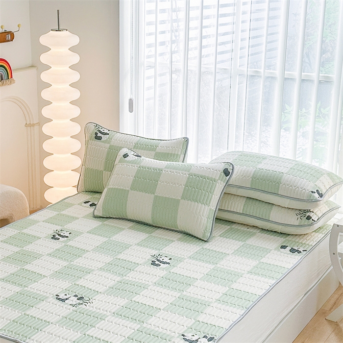 91家纺网 家纺一手货源 找家纺 凌云家纺 2025新款A类凉感丝乳胶枕套 熊猫乐园