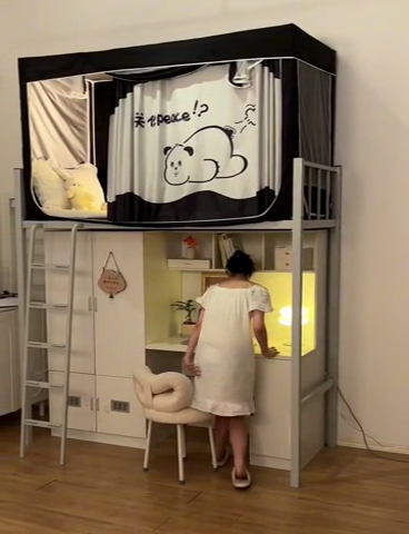 91家纺网 家纺一手货源 找家纺 博诺 2024新款99%全涂层遮光卡通学生蚊帐 关你屁事