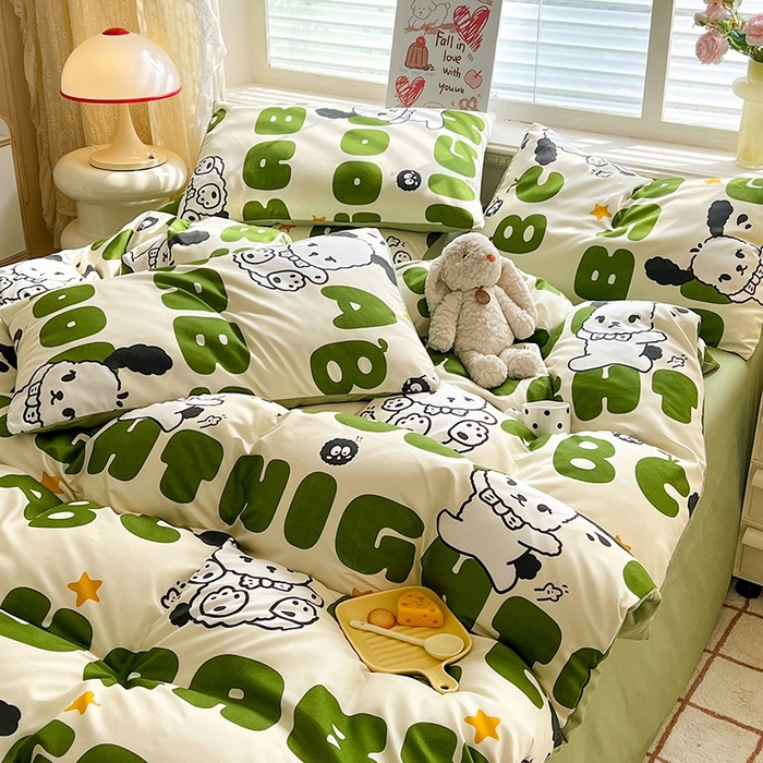 91家纺网 家纺一手货源 找家纺 妖妖家纺 2024新款超柔软糯水洗云朵棉印花四季款四件套 字母狗