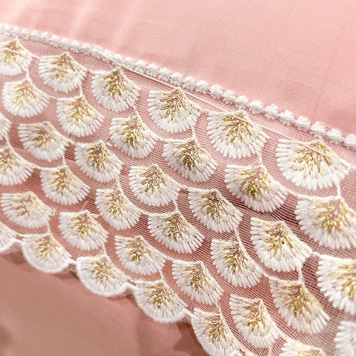 91家纺网 家纺一手货源 找家纺 艾米家居 2025水洗真丝鱼鳞边艾琳系列 艾琳豆沙