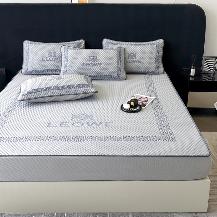 91家纺网 家纺一手货源 找家纺 首尔家纺 2024新款凉豆豆凉席床笠凉感丝凉席大版系列 伊薇-高级灰