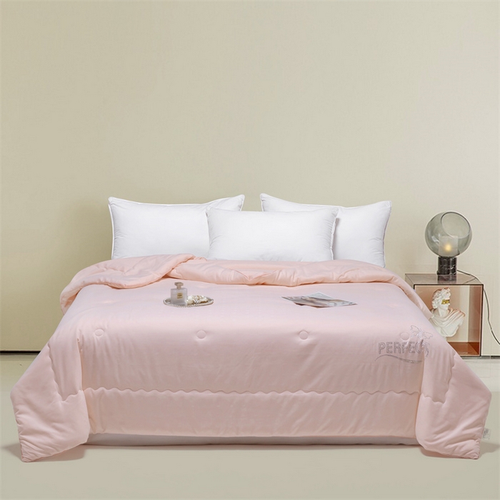 91家纺网 家纺一手货源 找家纺 左右家纺 2024新款千鸟格提花夏被春秋被冬被  粉玉