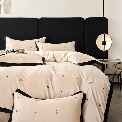 91家纺网 家纺一手货源 找家纺 （总）宇航家纺 2025新款水洗真丝天丝四件套刺绣爱心蝴蝶结系列