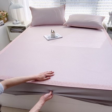 91家纺网 家纺一手货源 找家纺 （总）摩妮卡 2025新款提花凉感雪莲丝凉席三件套床笠床席款