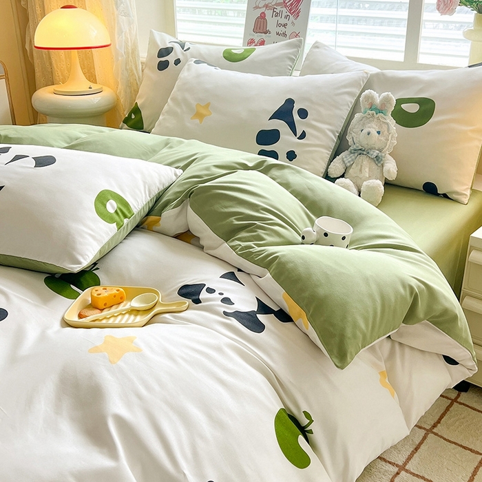 91家纺网 家纺一手货源 找家纺 妖妖家纺 2024新款超柔软糯水洗云朵棉印花四季款四件套 熊猫乐园