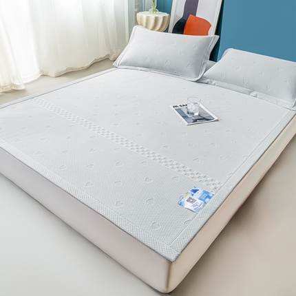 91家纺网 家纺一手货源 找家纺 （总）凉百百 2024新款冰豆豆爱心款凉席冰丝凉席可折叠设计量大价优