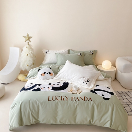 91家纺网 家纺一手货源 找家纺 （总）曼布缇 2025春夏新品100S澳棉长绒棉绣花四件套-熊猫派对