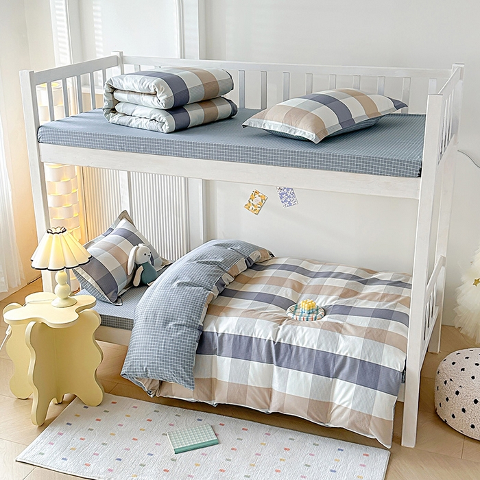 91家纺网 家纺一手货源 找家纺 棉造2023新款13372纯棉学生宿舍上下床套件全棉三件套六件套未来可期