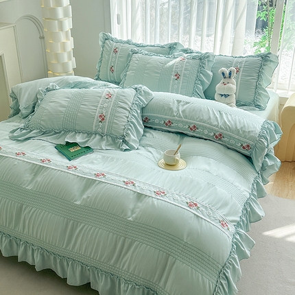 91家纺网 家纺一手货源 找家纺 （总）小主驾到 2024新款公主风水洗棉泡泡纱刺绣蕾丝荷叶边韩版四件套