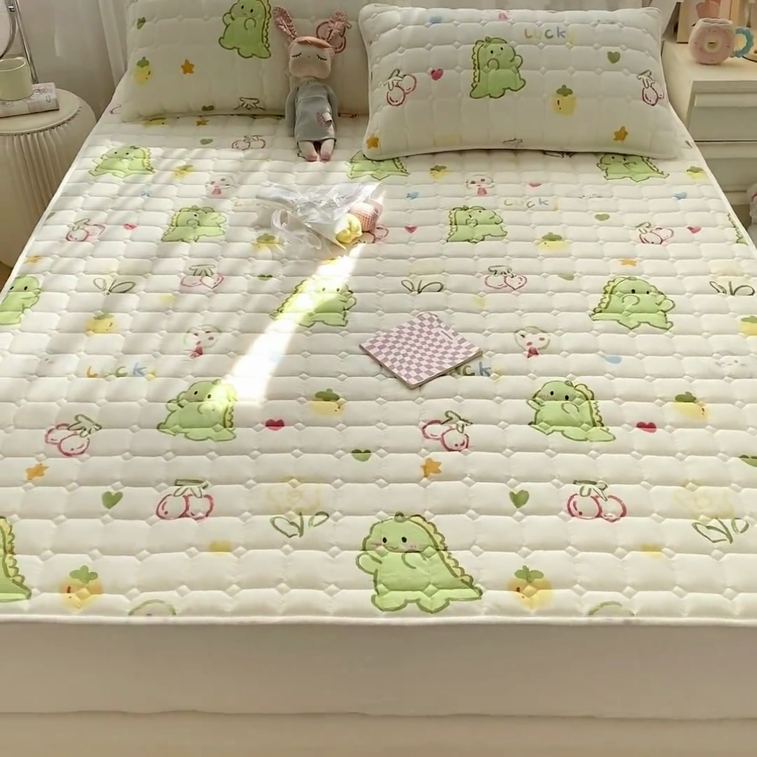 91家纺网 家纺一手货源 找家纺 萌飞2024新款全棉新疆棉花夹棉床垫加厚床褥垫被三件套印花 幸运独角龙