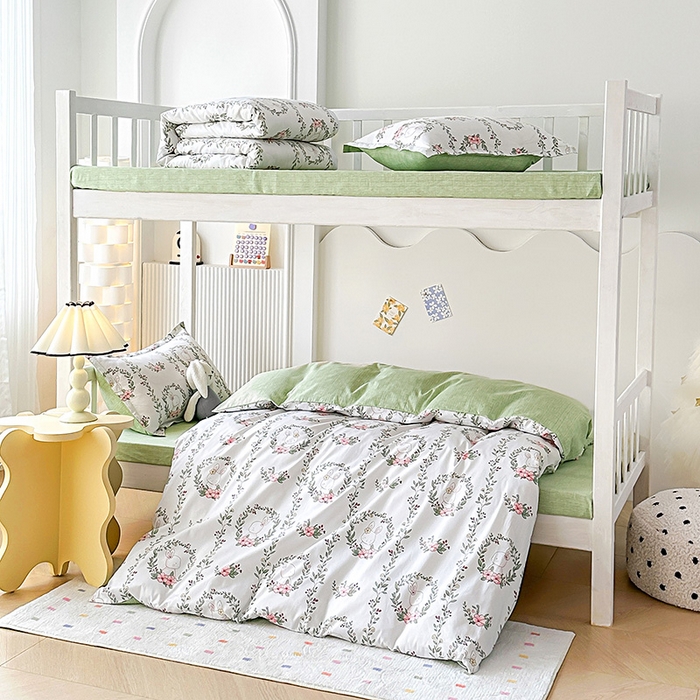 91家纺网 家纺一手货源 找家纺 棉造2023新款13372纯棉学生宿舍上下床套件全棉三件套六件套春风依然