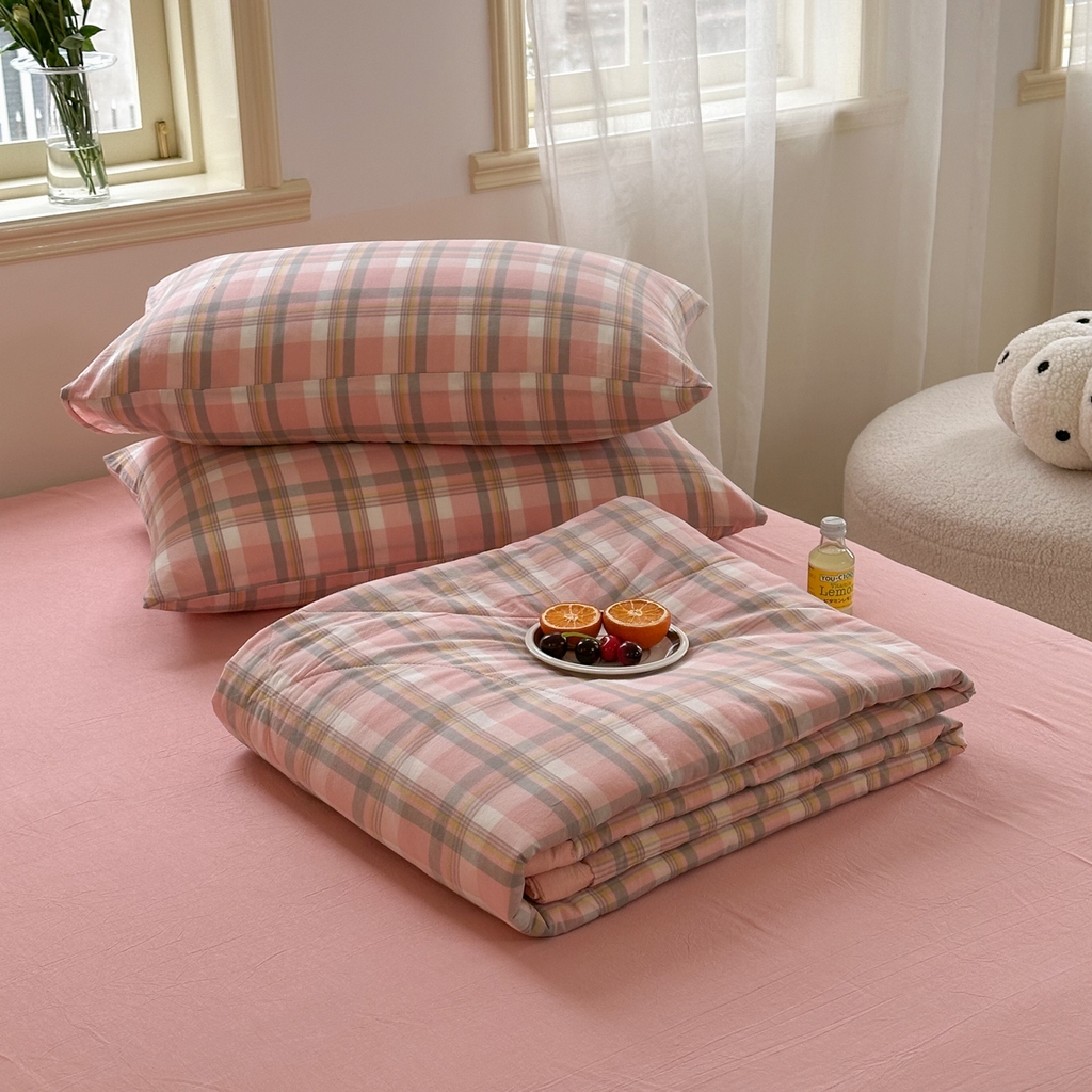 91家纺网 家纺一手货源 找家纺 棉邦 2024新款全棉水洗棉色织夏被四件套 简兮粉