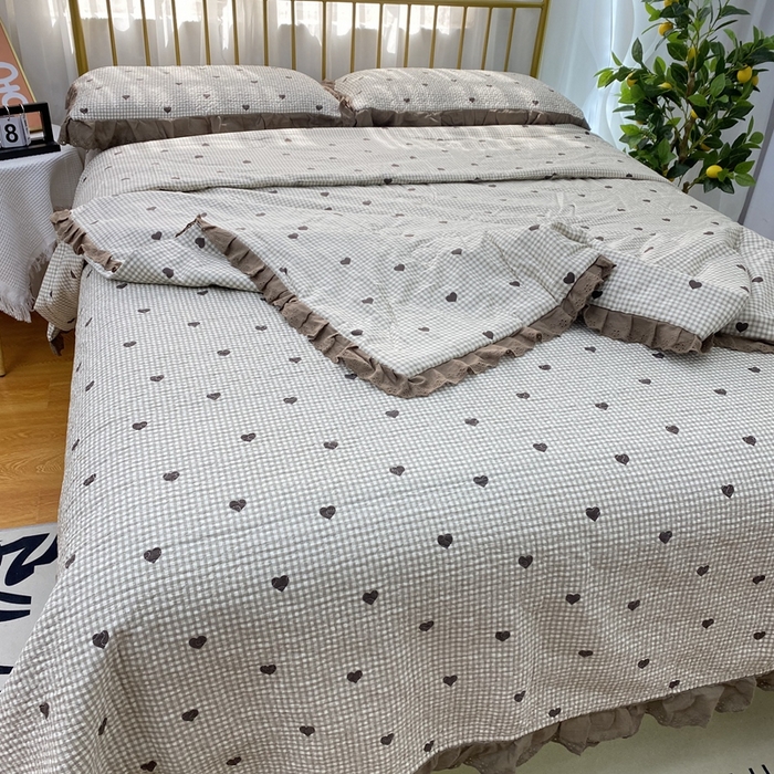 91家纺网 家纺一手货源 找家纺 暖居 2024新款直播全棉夹棉床盖夏被三件套夏凉被 爱心小格子