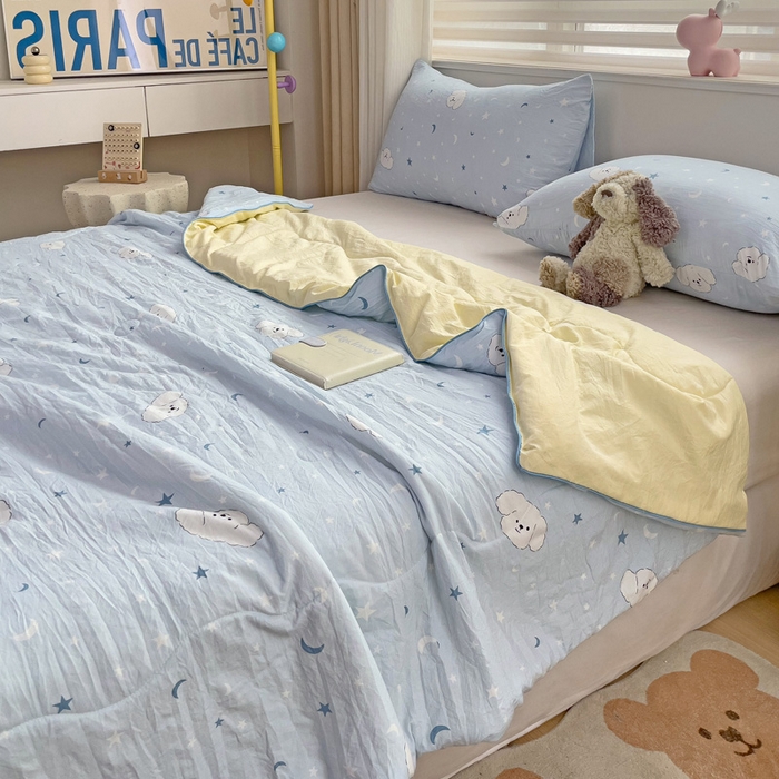 91家纺网 家纺一手货源 找家纺 海岛哥哥 2024新款水洗双层纱超柔单夏被嵌绳款 星空小狗-蓝